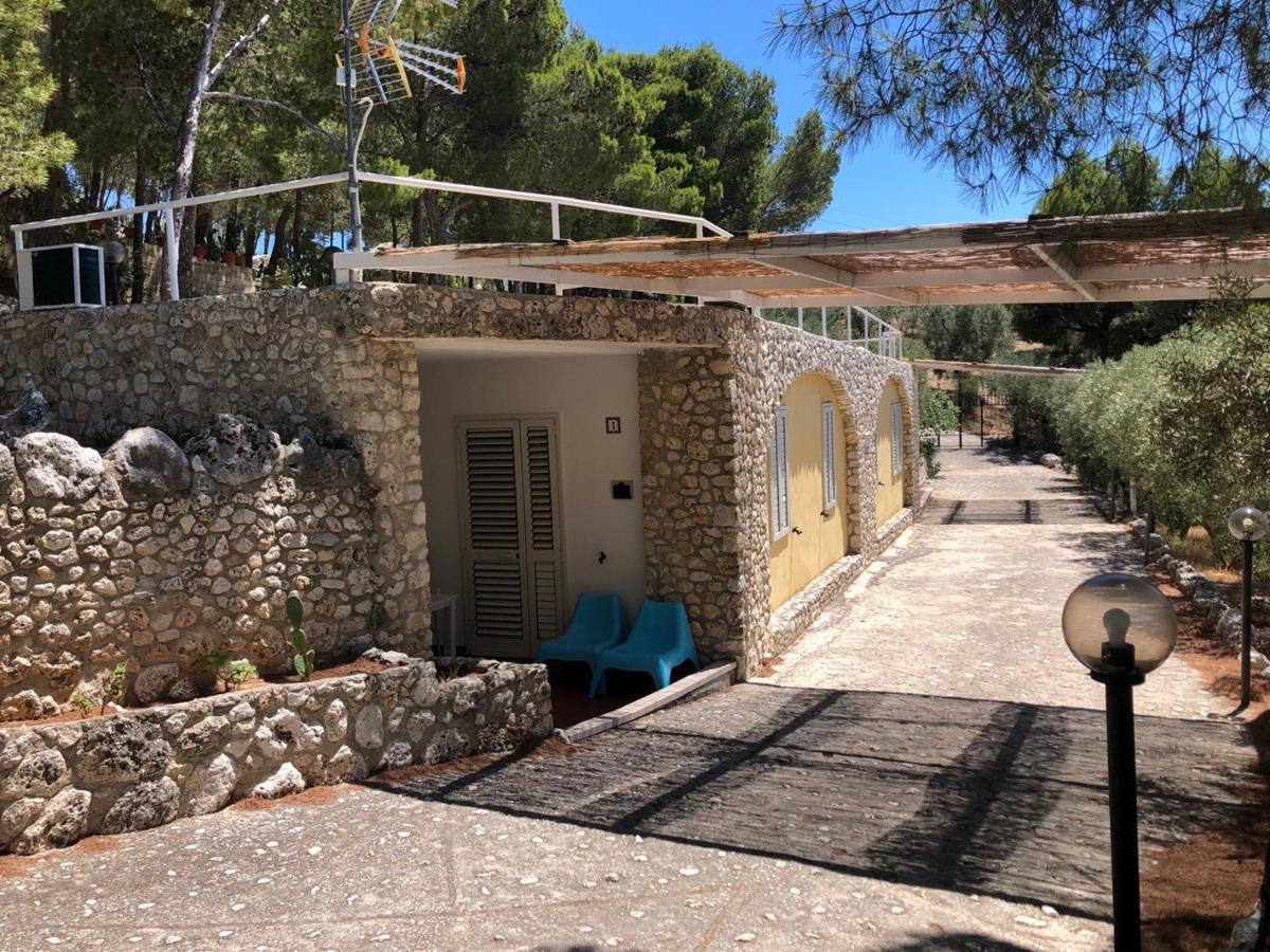 Villa Marhu' Mattinata Buitenkant foto
