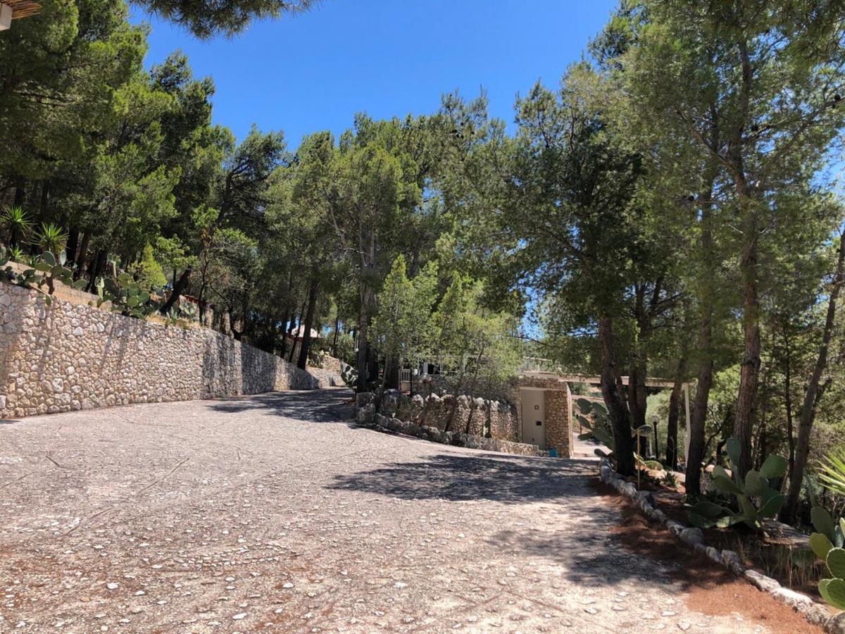 Villa Marhu' Mattinata Buitenkant foto